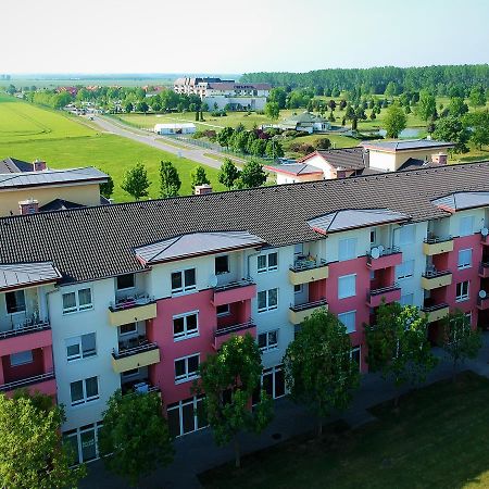 Hanna Apartman Bük Eksteriør billede