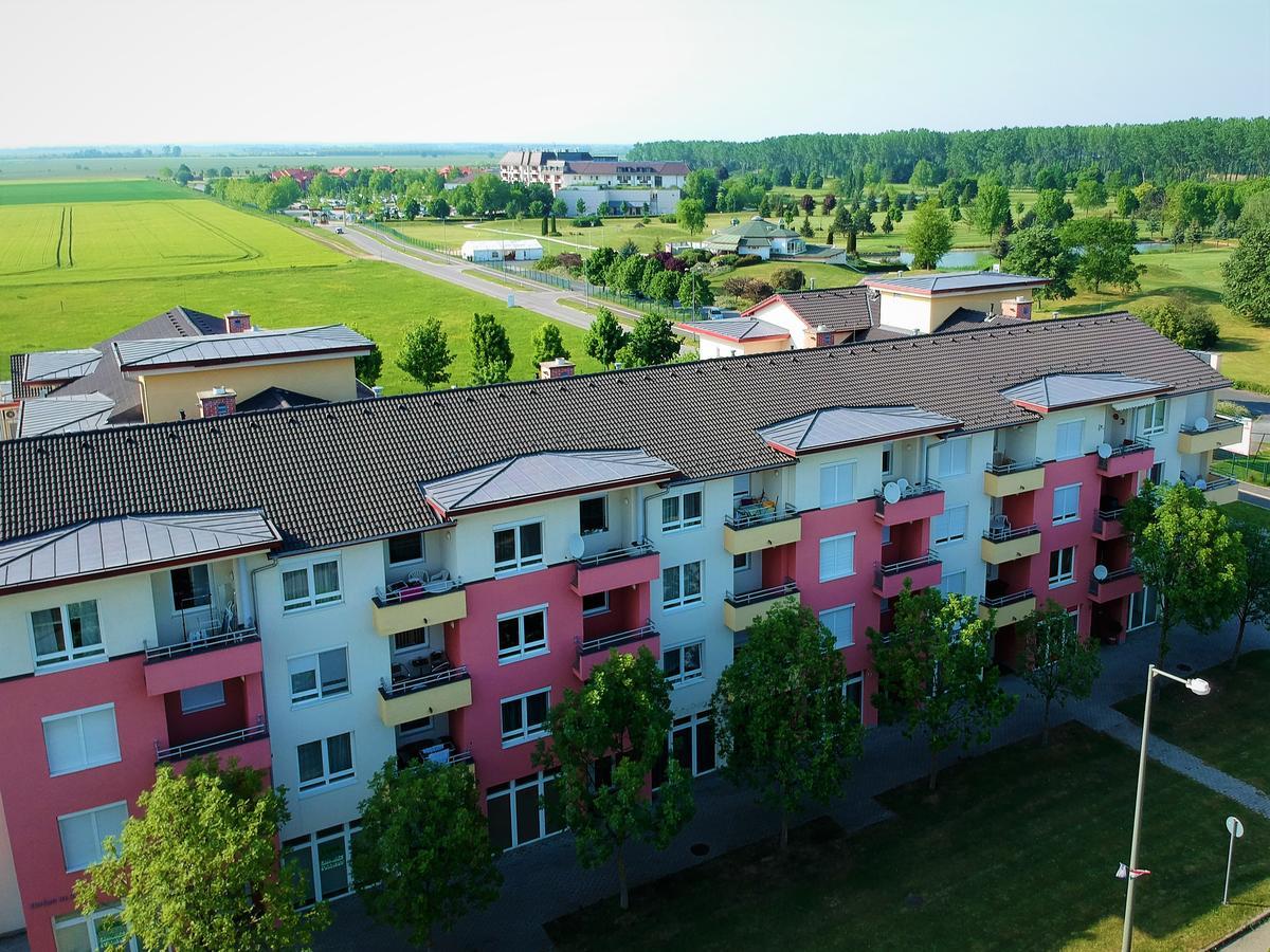 Hanna Apartman Bük Eksteriør billede